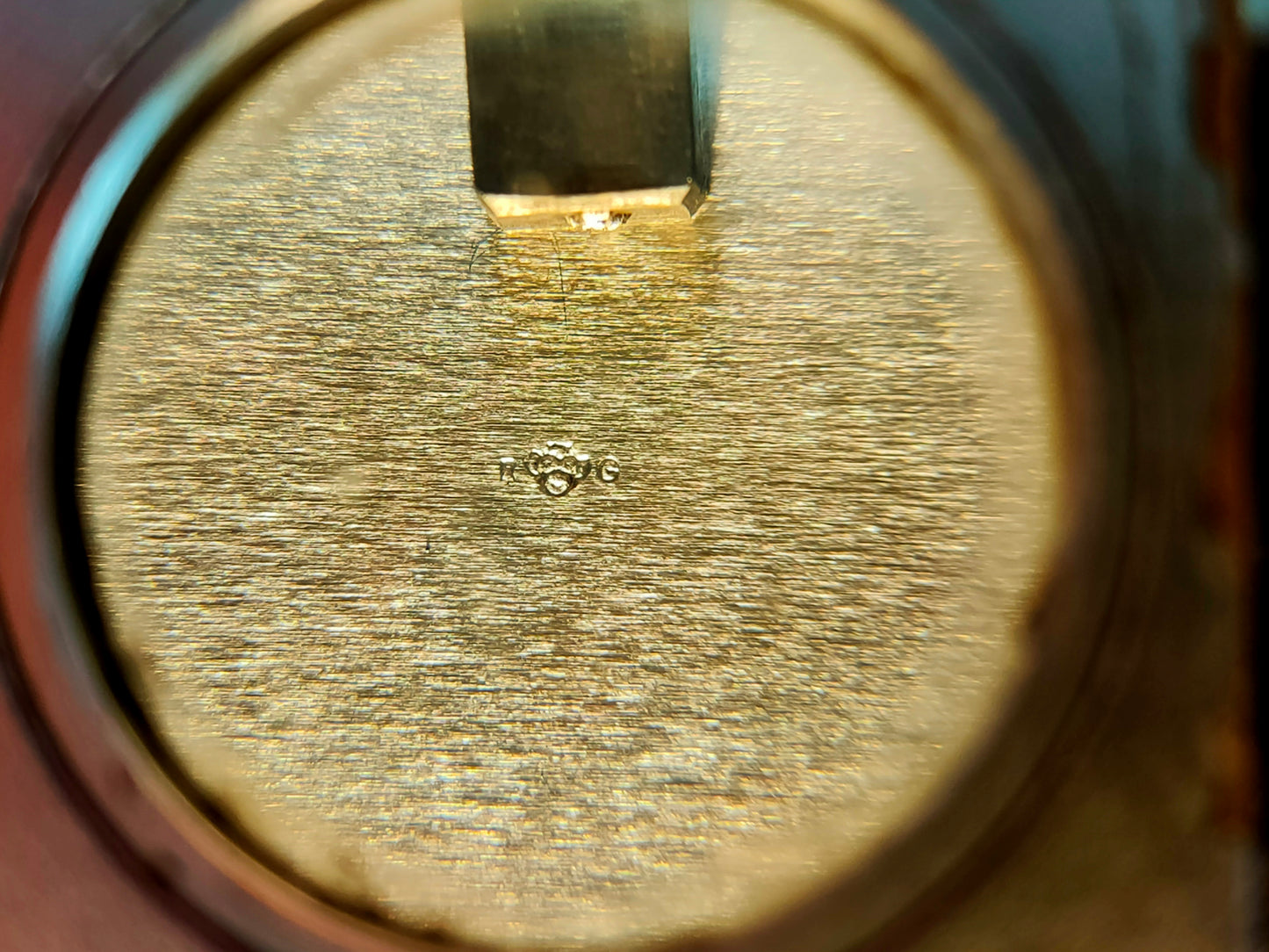 Poinçons de marquage personnalisés.