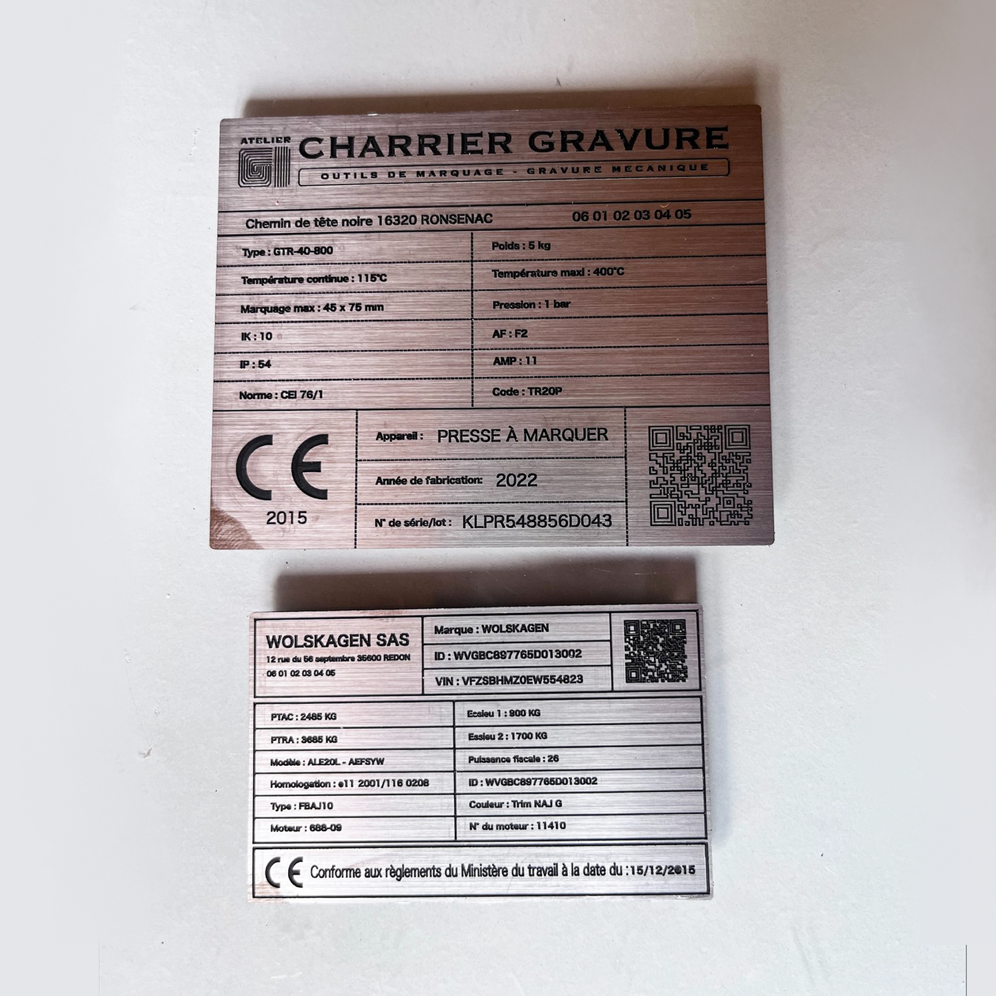 Plaques constructeurs / d'identification en acier inox.