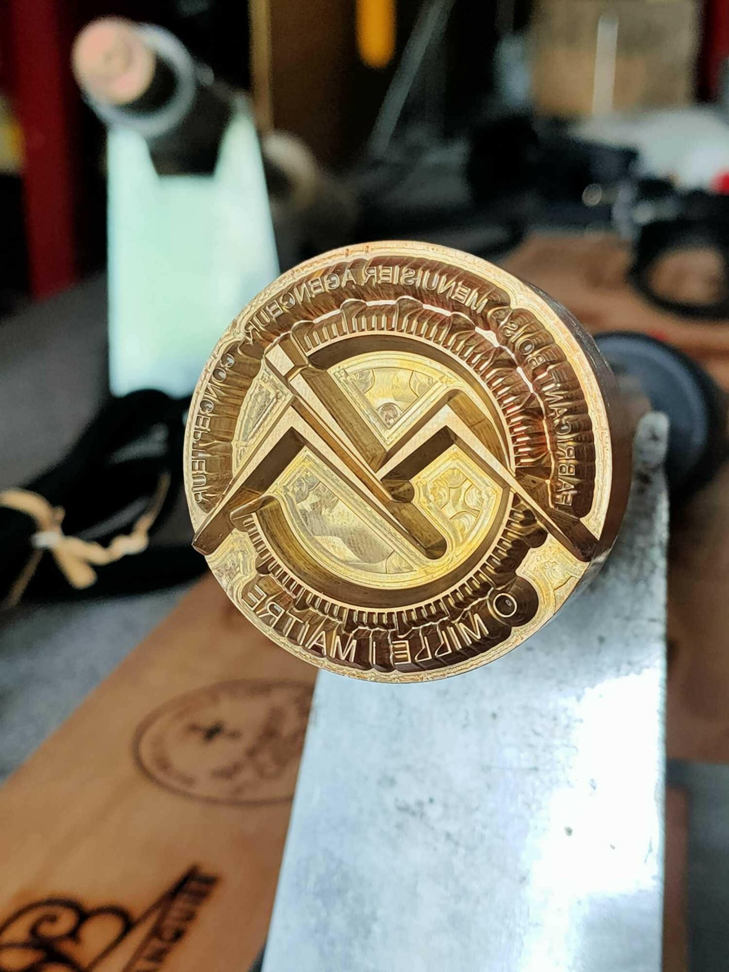 Fers à marquer électriques personnalisés.